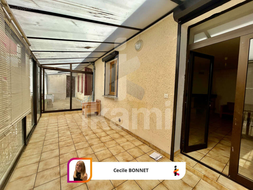 Tènement immobilier - photo 5