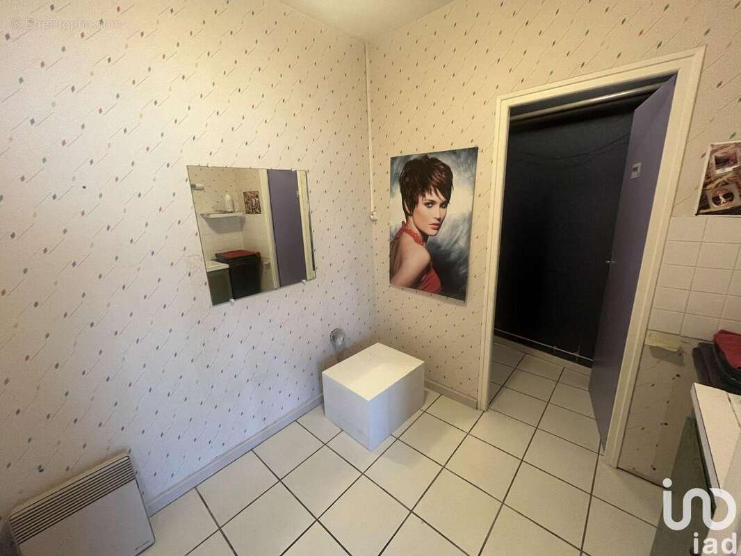 Photo 5 - Commerce à MENOMBLET