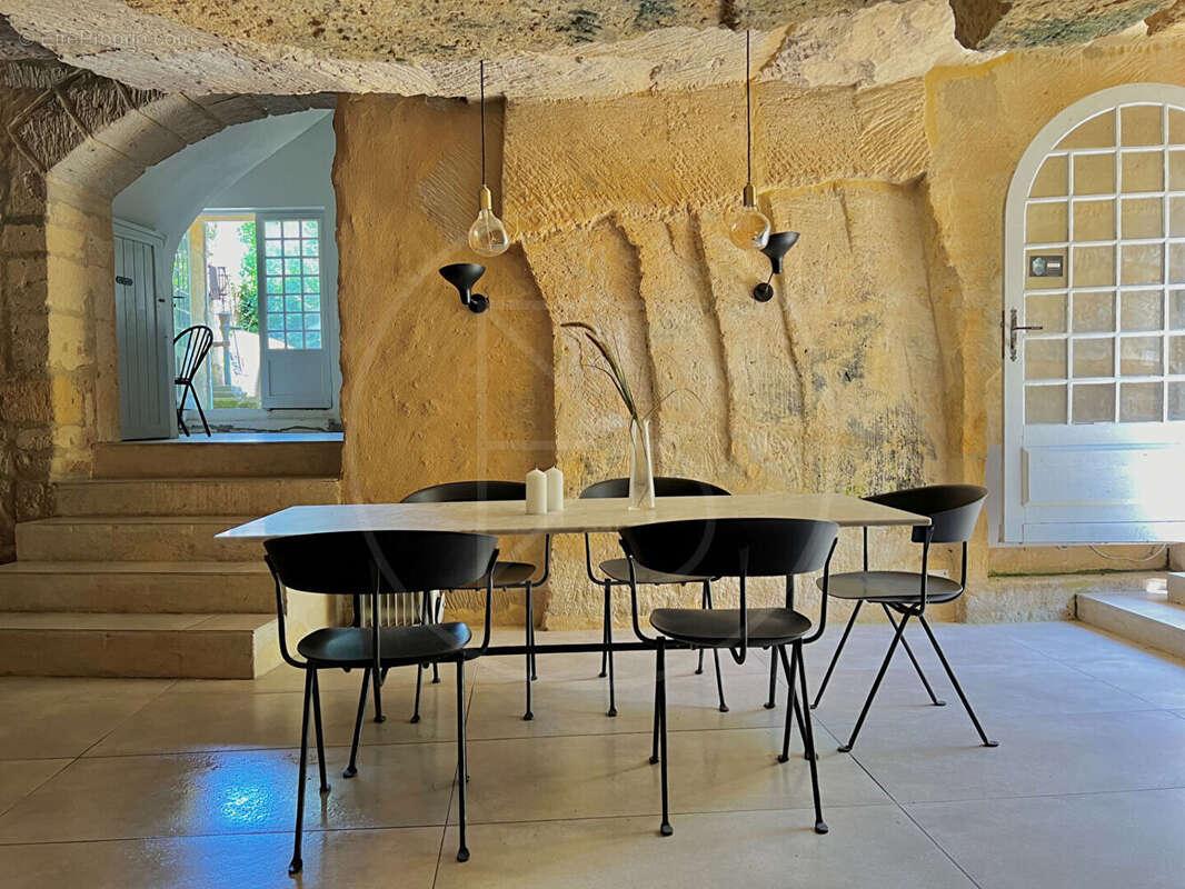 Maison à SAINT-EMILION