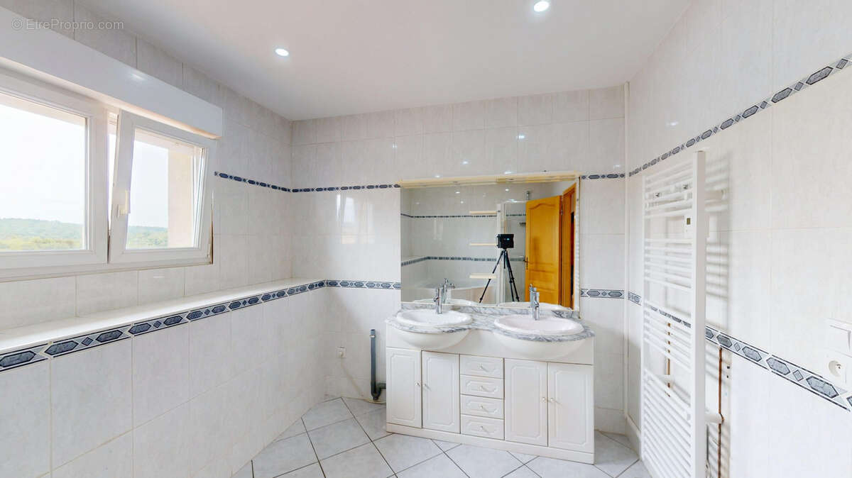 Appartement à MACHEREN