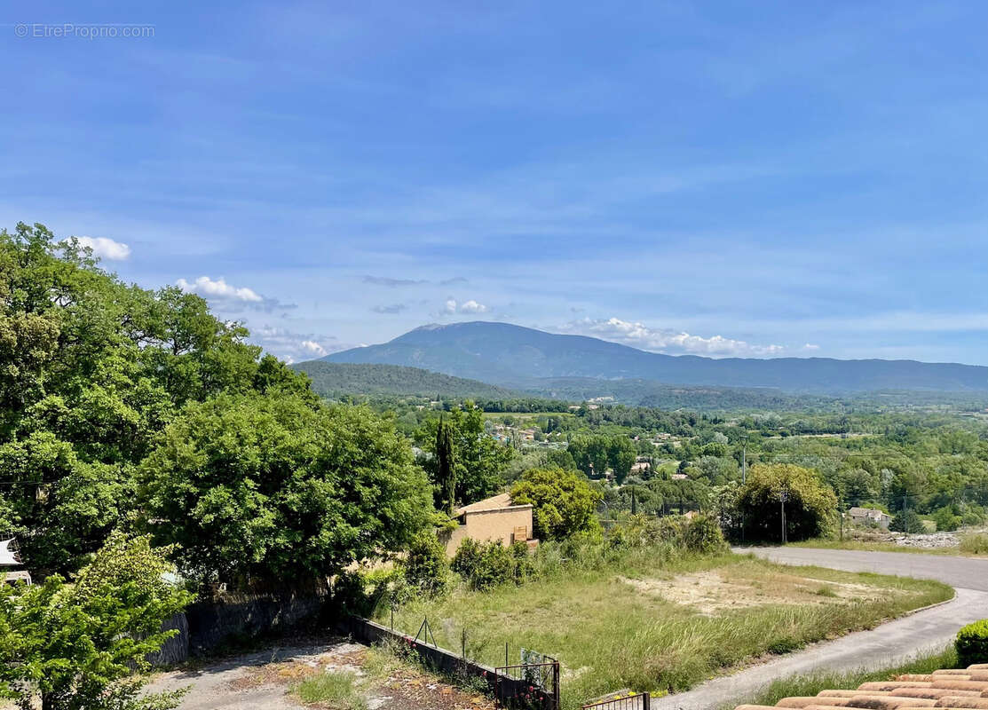 Appartement à VAISON-LA-ROMAINE
