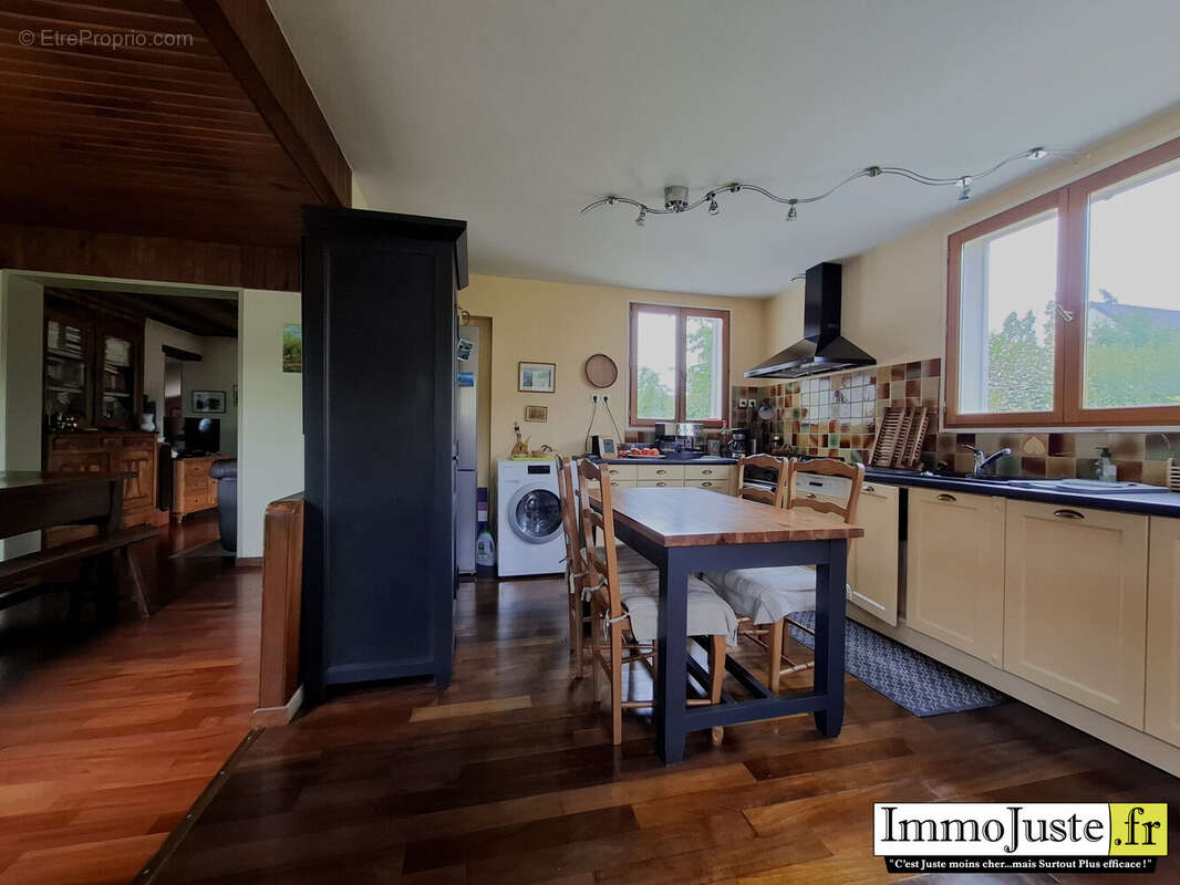 Maison 93 m² à Maintenon  - photo 4