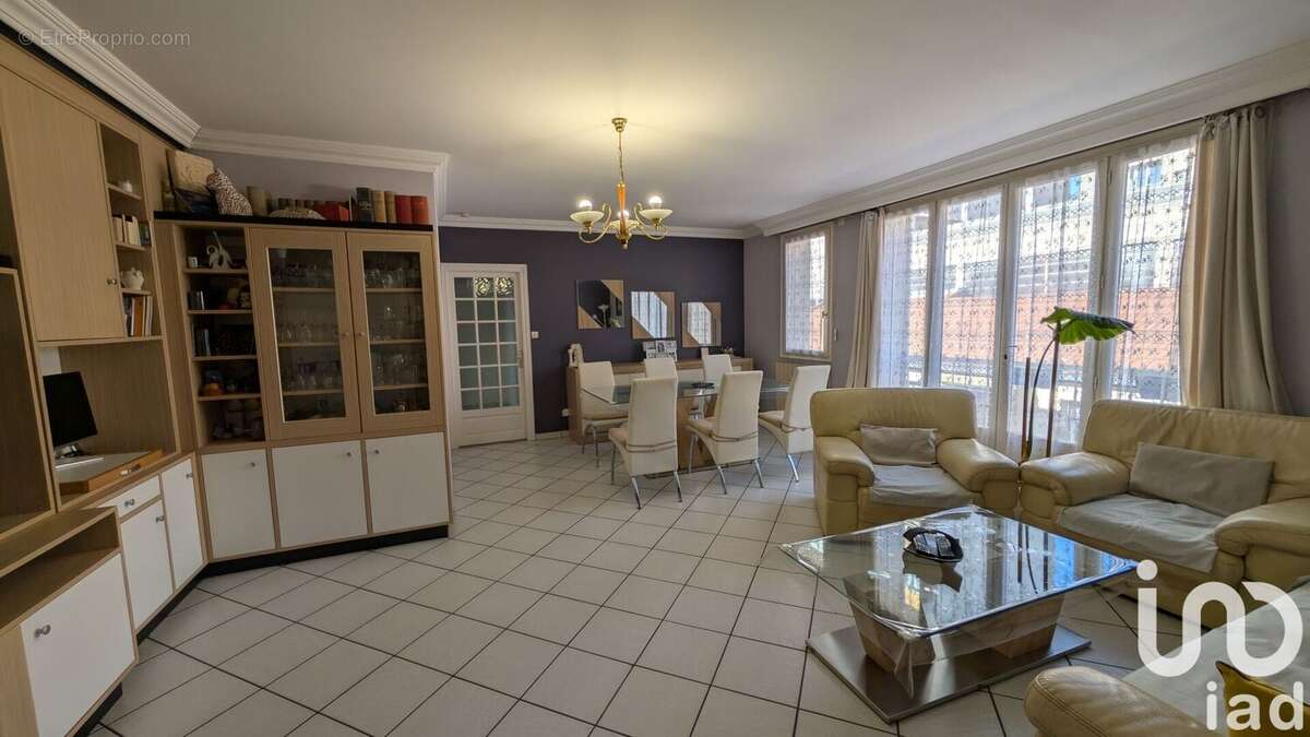 Photo 6 - Maison à SAINT-ETIENNE