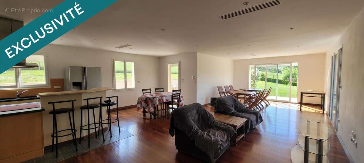 Photo 2 - Maison à MONTAYRAL