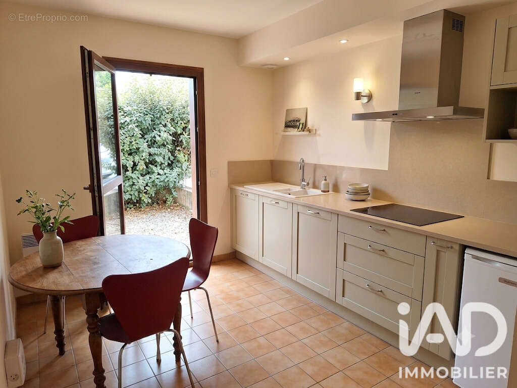 Appartement 64 m² à Ceret  - photo 9