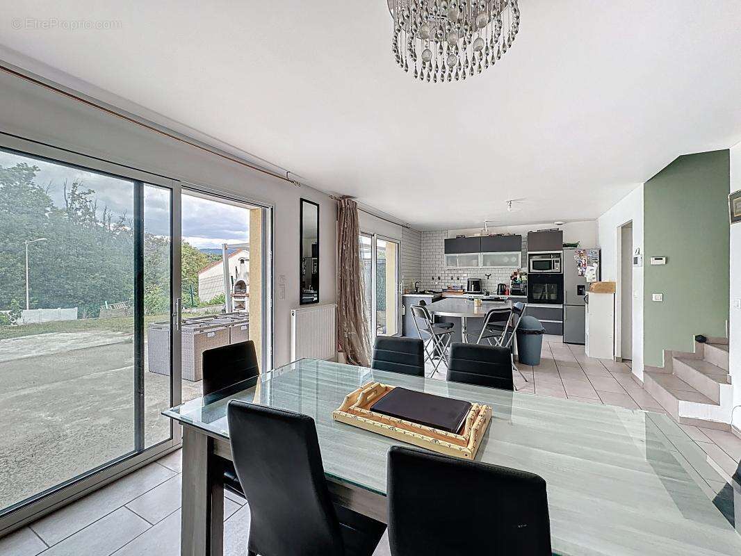 Maison à RIVE-DE-GIER