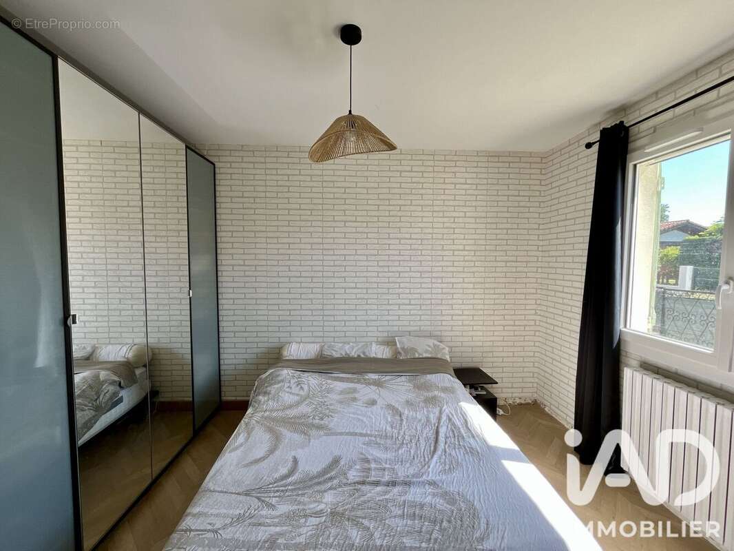 Maison 125 m² à Bascons  - photo 8
