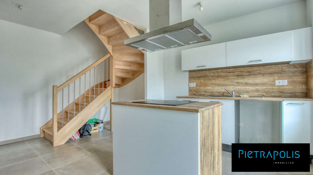 Appartement 81 m² à Agnin  - photo 7