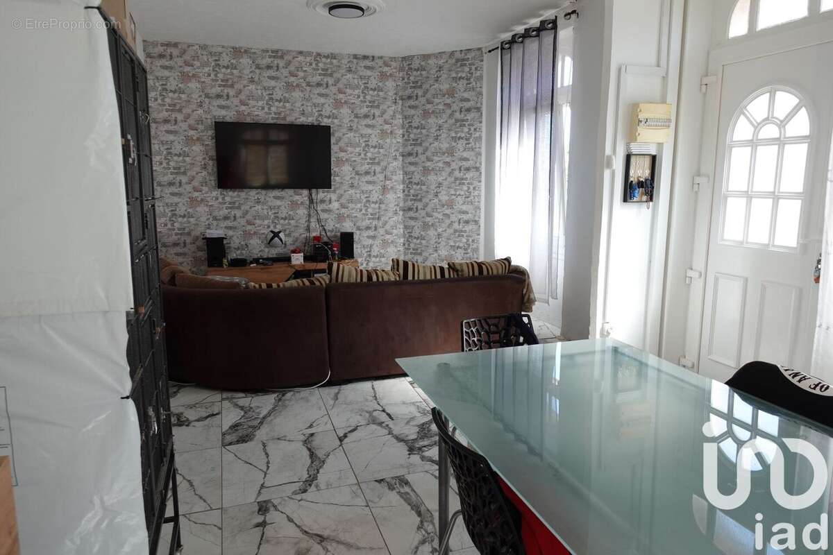 Photo 3 - Maison à CHALETTE-SUR-LOING