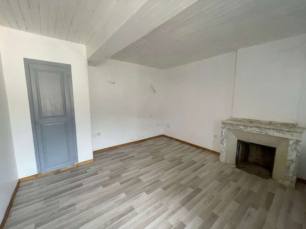 Maison à LABASTIDE-ROUAIROUX