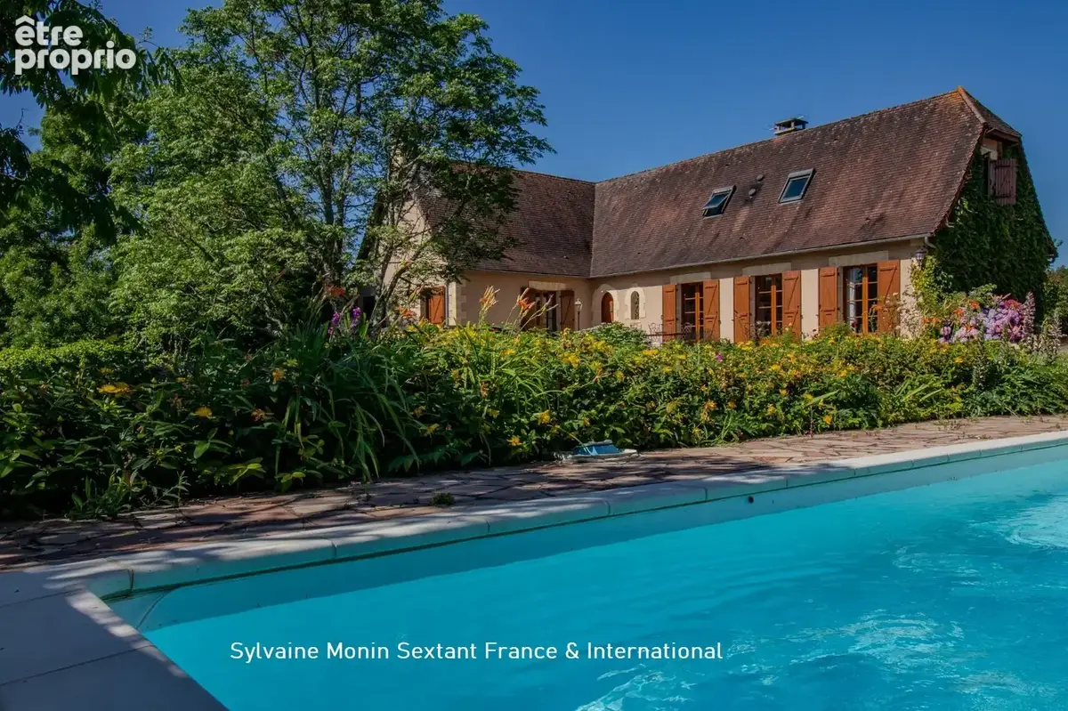 Superbe périgourdine au calme absolu, sans voisins, avec piscine et jardin de charme - photo 2