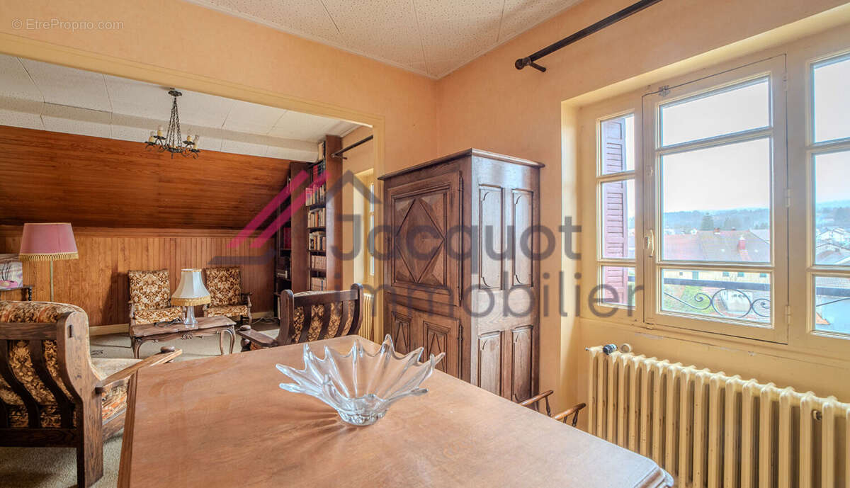 Maison à CLAIRVAUX-LES-LACS