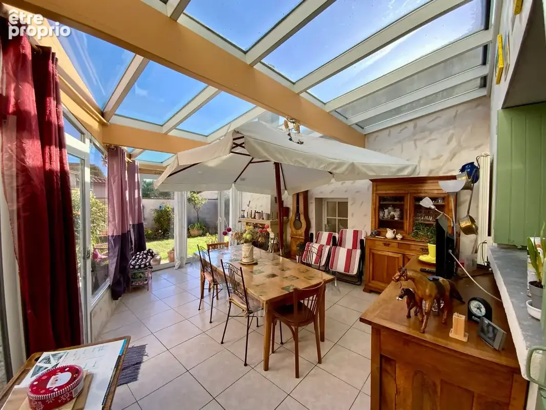 Maison + bien locatif   Saint Genis De Saintonge 260 m2 - photo 6