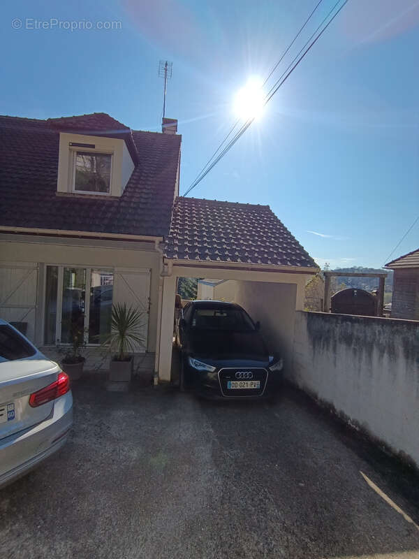 Maison à BURES-SUR-YVETTE