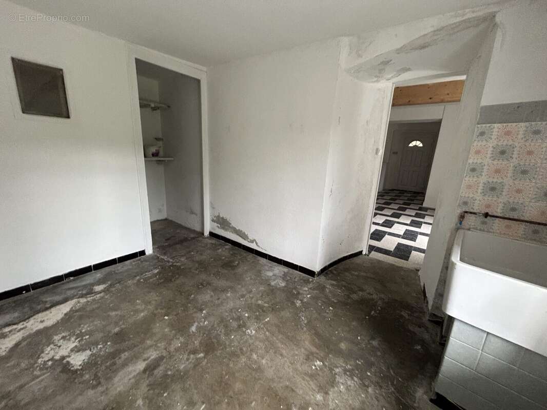 Maison à SAINT-JULIA-DE-BEC