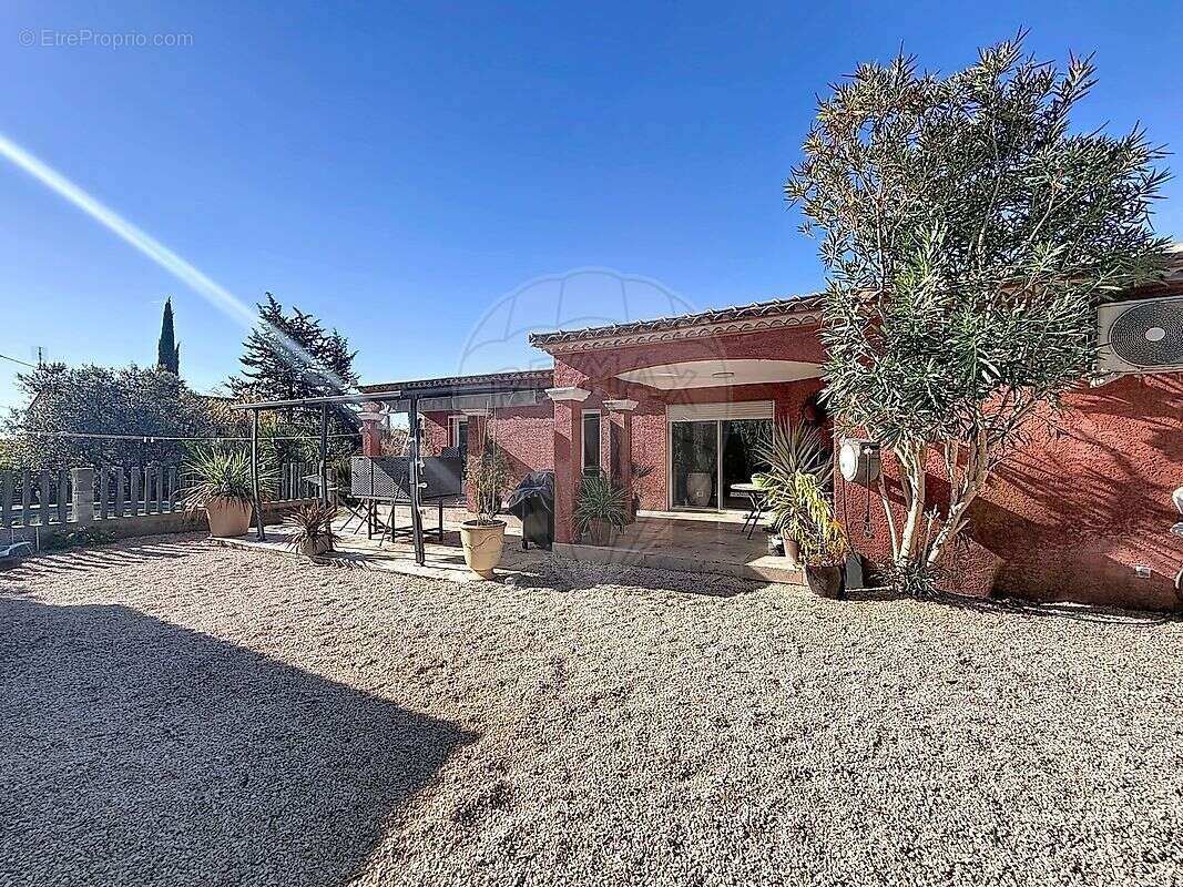 Maison à SAINT-CHRISTOL-LES-ALES