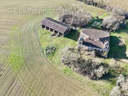 Maison à BELLEGARDE-SAINTE-MARIE