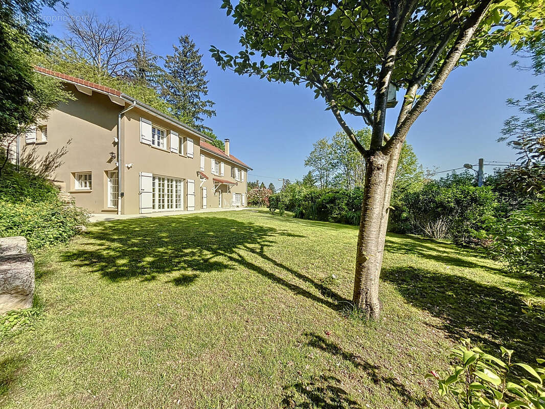 Maison à FRANCHEVILLE