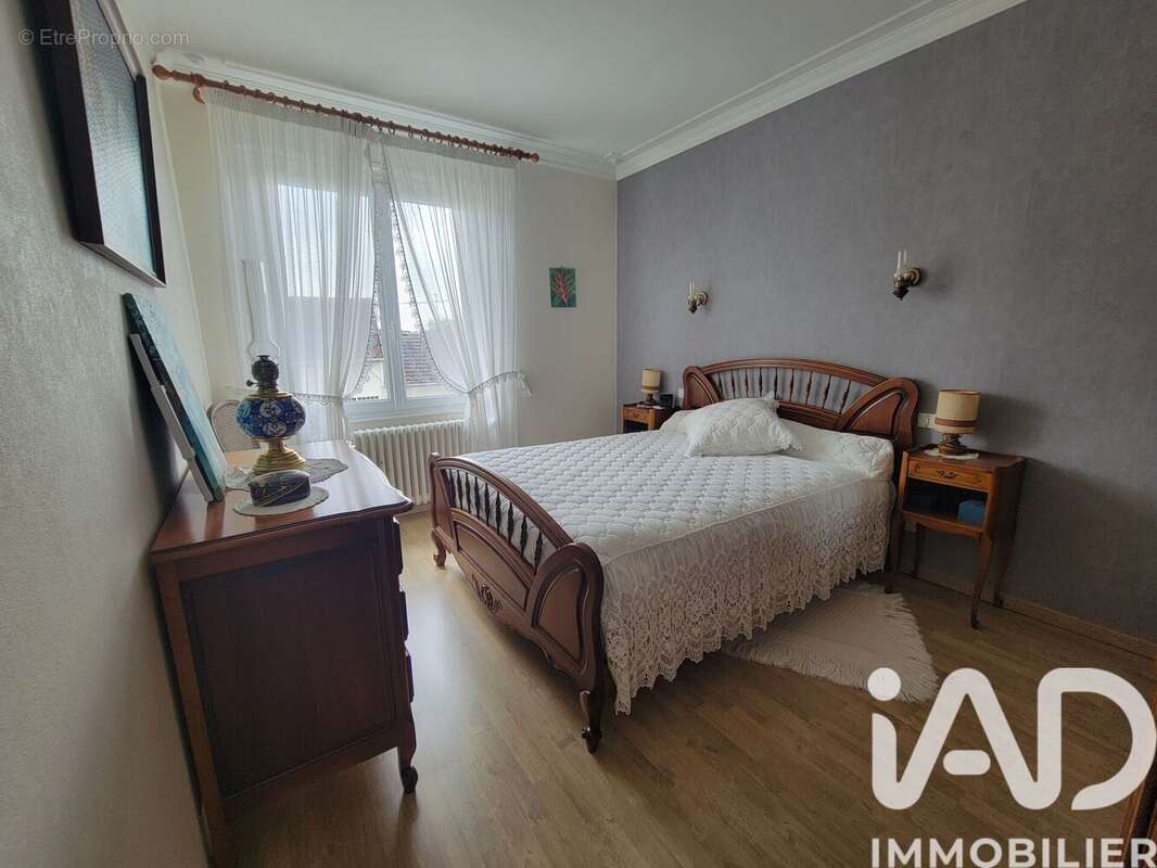 Maison 101 m² à Provins  - photo 6