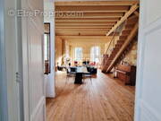 Maison à FARGUES-SAINT-HILAIRE