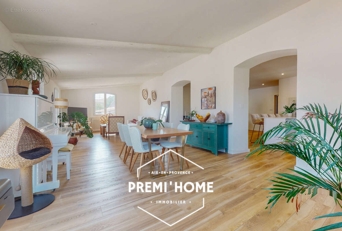 Appartement à ARLES