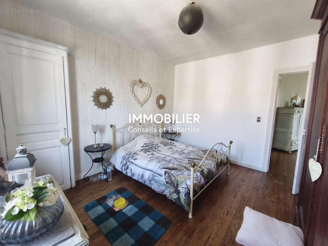 Maison 120 m² à Crespin  - photo 7