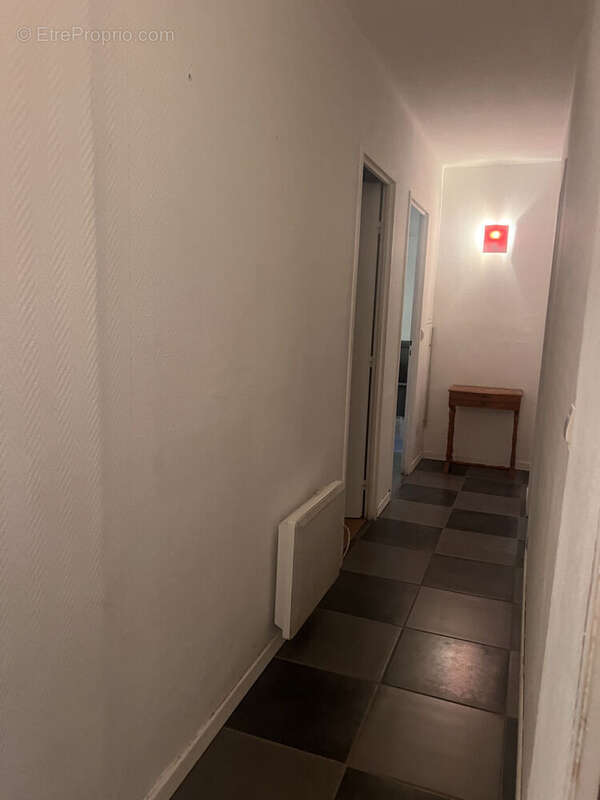 Maison 82 m² à Ainhice-Mongelos  - photo 6