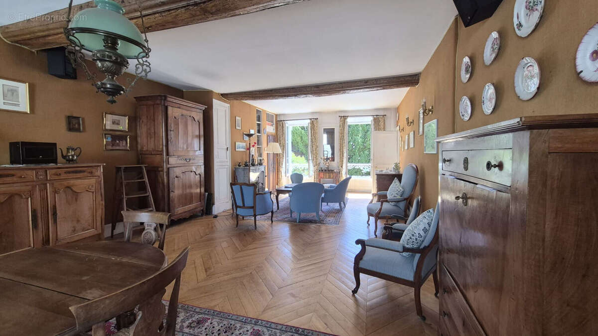 Appartement Provins  9 pièce(s) 188.96 m2 - photo 3
