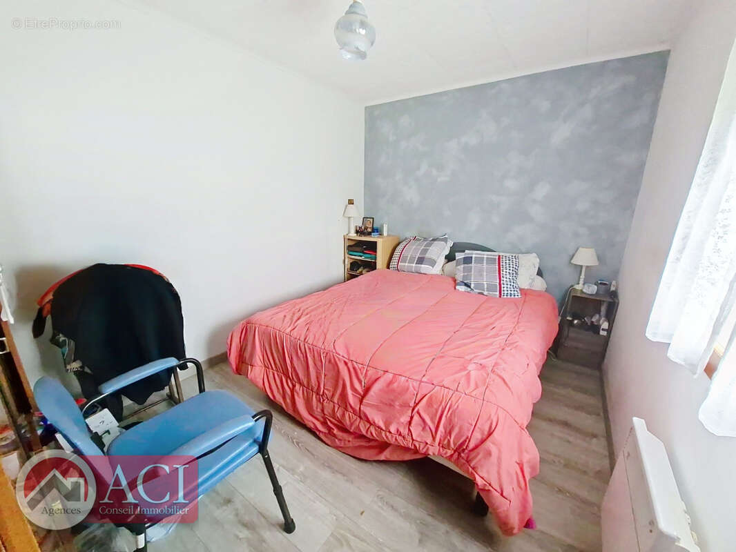 Maison à GOMMECOURT