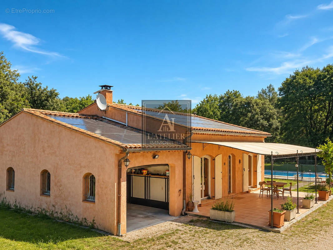 Maison à LORGUES
