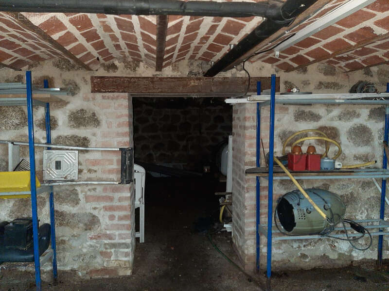 Maison à TOULON-SUR-ARROUX