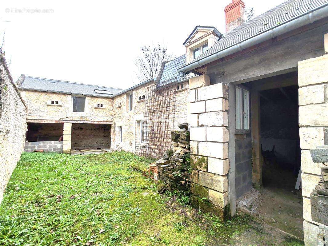 Maison à COURSEULLES-SUR-MER