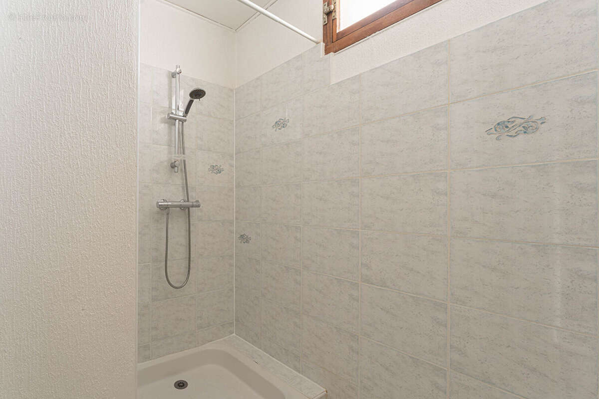 Appartement à SAUSSET-LES-PINS