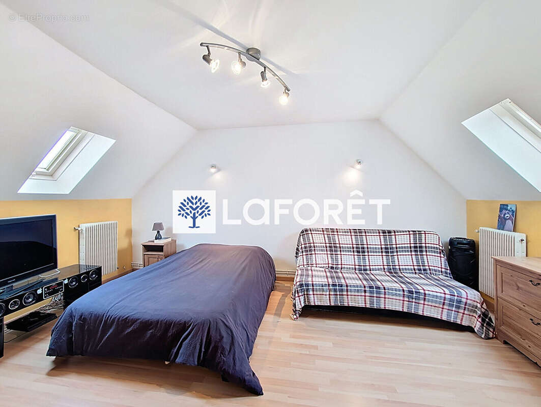 Maison à ROZAY-EN-BRIE