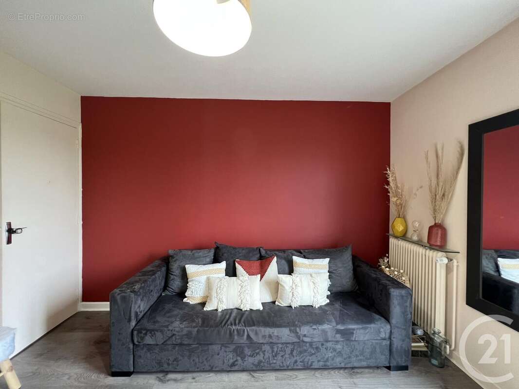 Appartement à MOULINS