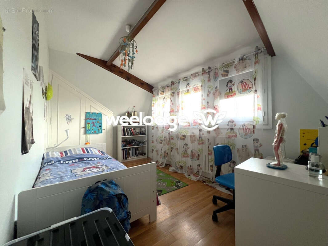 Maison 120 m² à Mantes-La-Ville  - photo 9