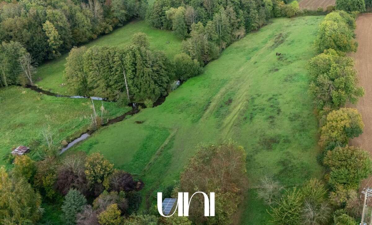 Maison à MEZIDON-CANON