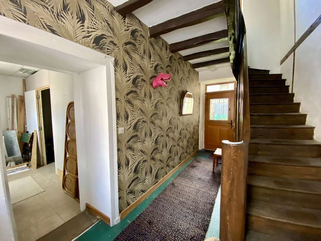 Maison à BUSSIERE-POITEVINE