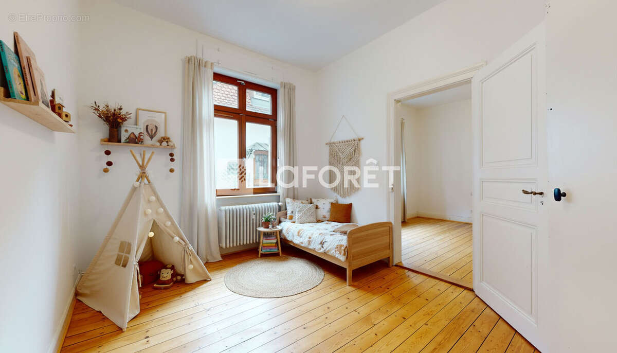 Appartement Schiltigheim 4 pièces 89.69 m²,  Quartier Malteries, maison Bourgeoise, Véranda, deux caves - photo 12