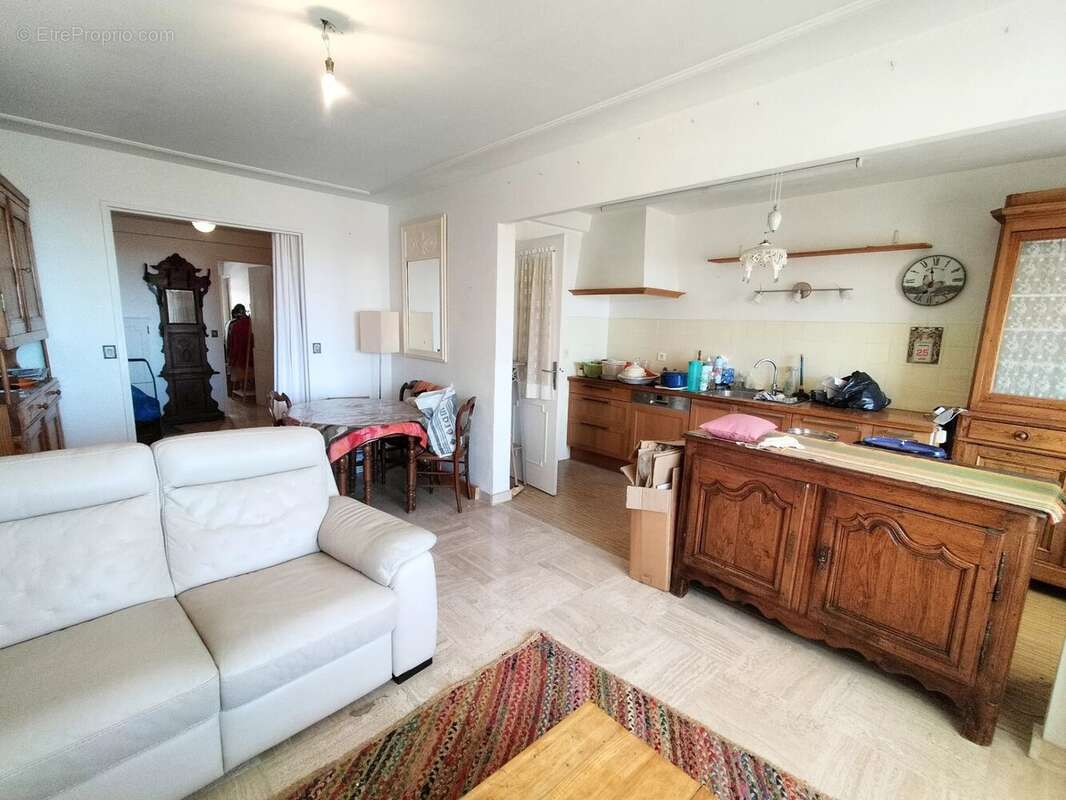 Appartement à VENCE