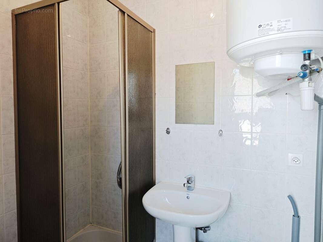Appartement 21 m² à Gex  - photo 8