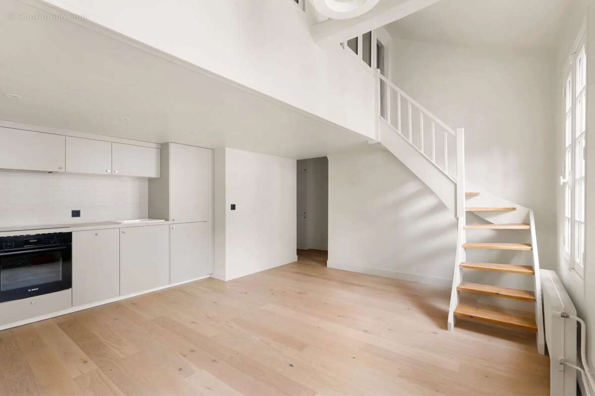 Appartement 2 pièces - rénové par architecte - photo 2