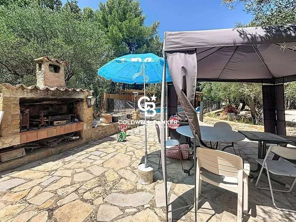 Le Beausset - Maison sur Terrain de 5000m2 - photo 30