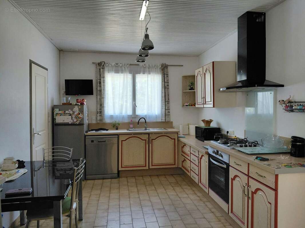 Maison 104 m² à Challans  - photo 4