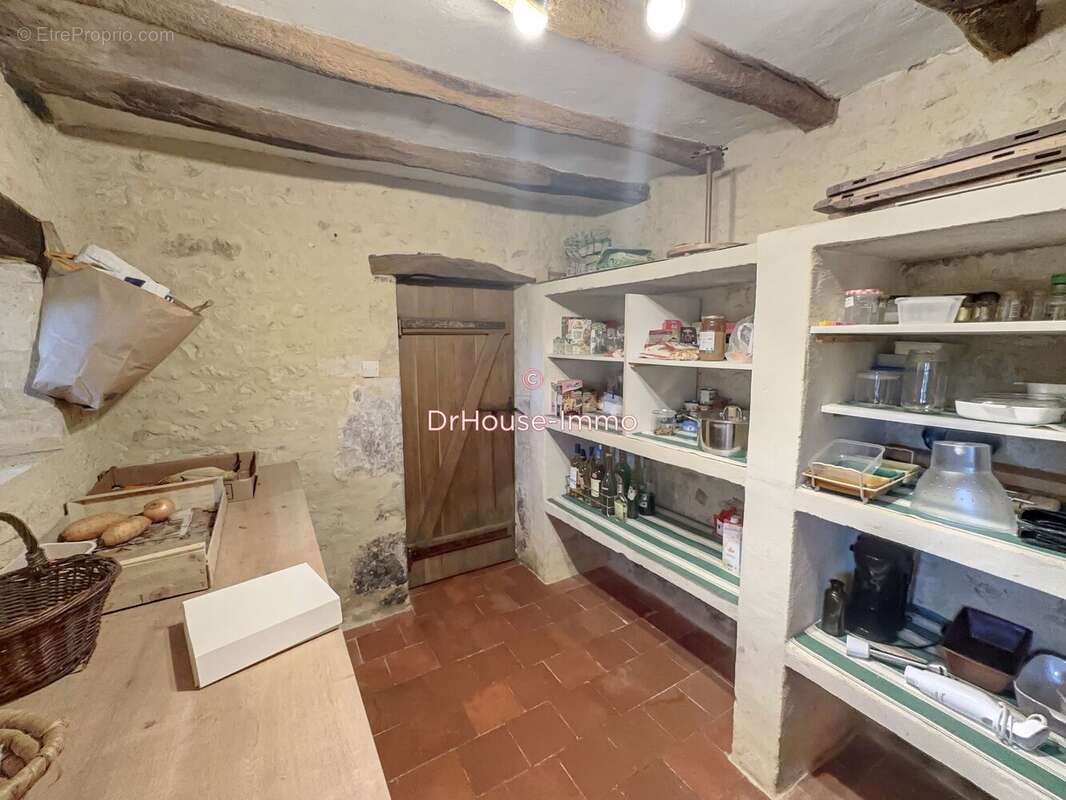 Maison à BELLOU-LE-TRICHARD