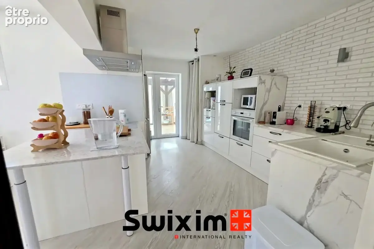 Charmante maison rénovée de 75 m² avec véranda de 20m² à Lesparre-Médoc - photo 5
