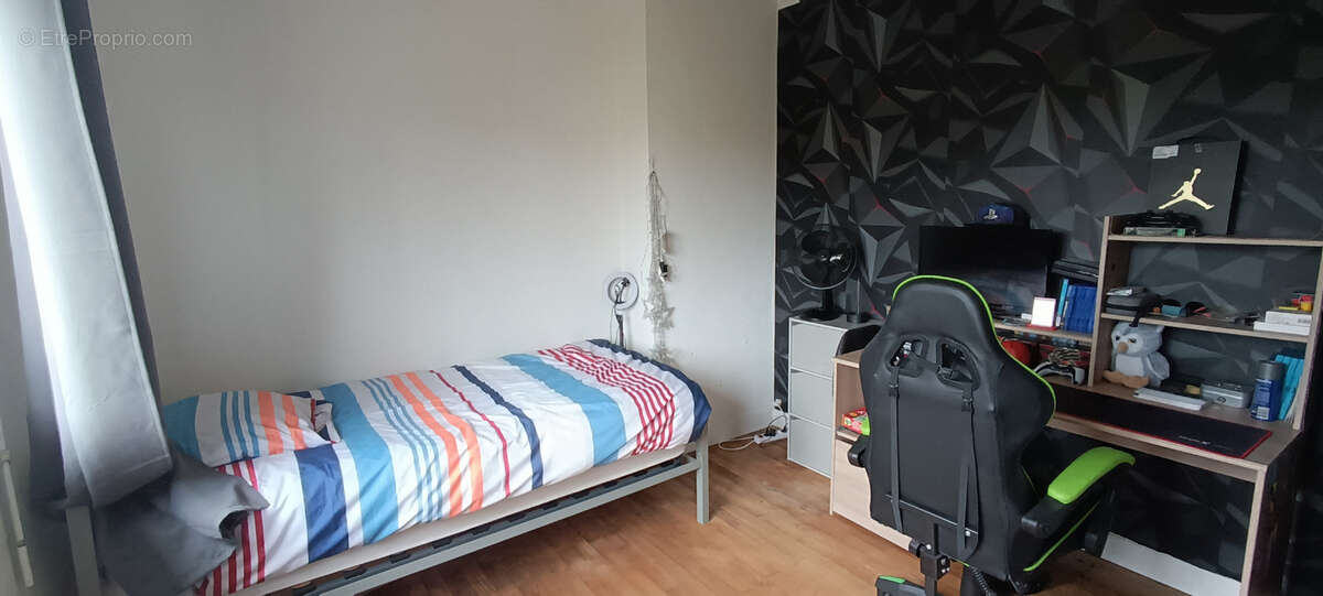 Maison à ROSIERES-EN-SANTERRE