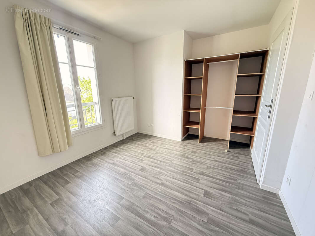 Maison à SAINT-CYR-EN-VAL