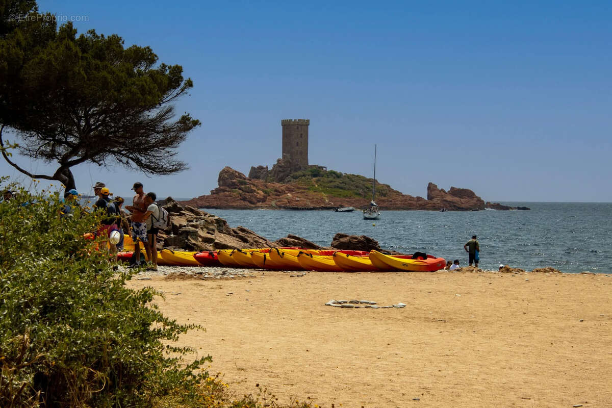 Appartement à SAINT-RAPHAEL