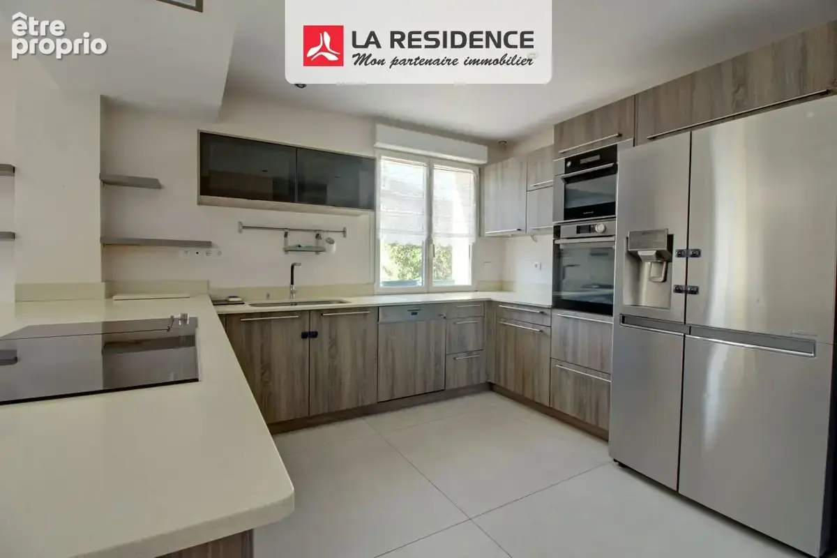 Maison 7 pièces 139 m² à vendre à Acheres (78260) - photo 3
